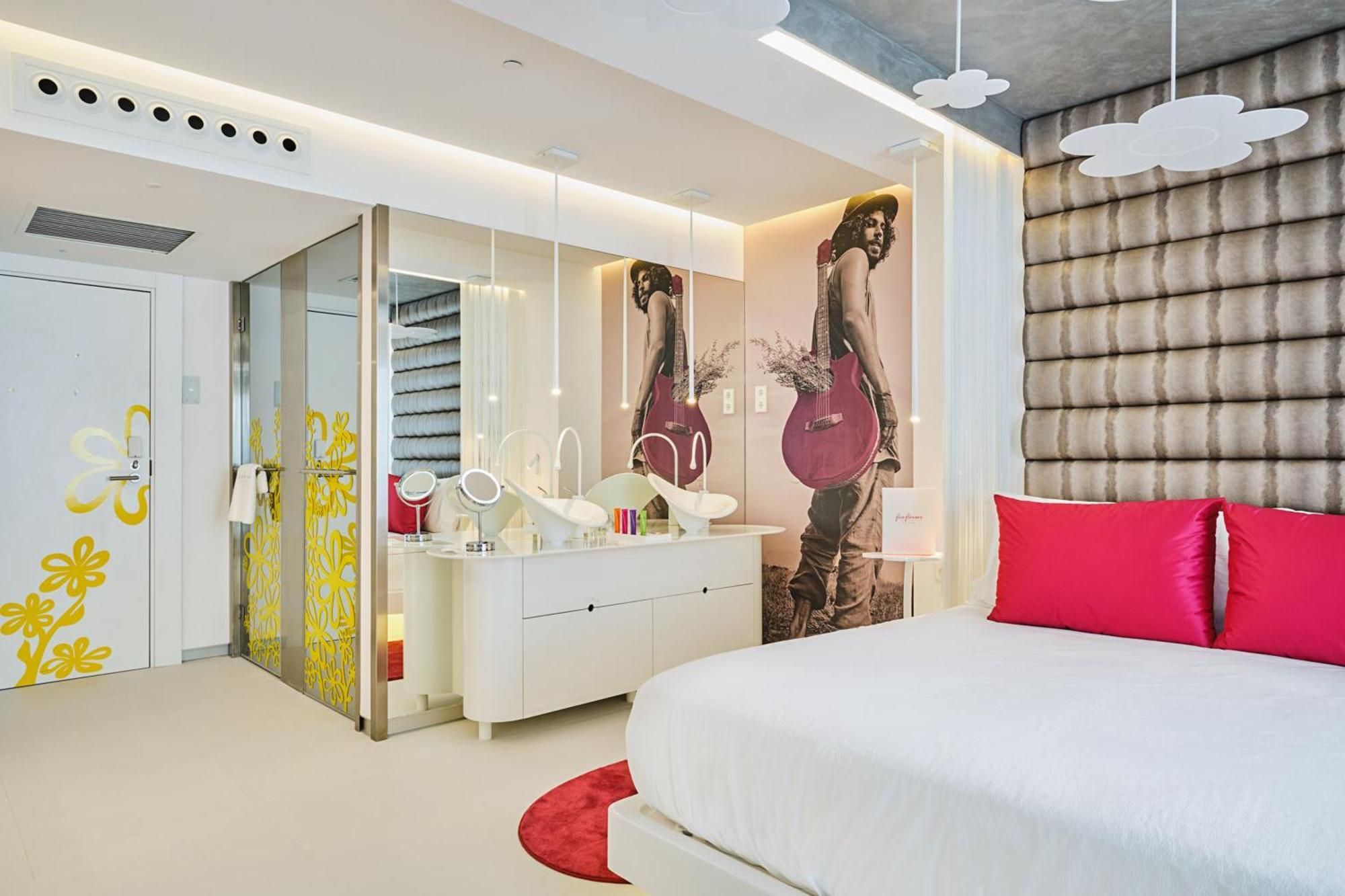 Five Flowers Hotel Formentera, Member Of Melia Collection 埃斯普霍斯 外观 照片