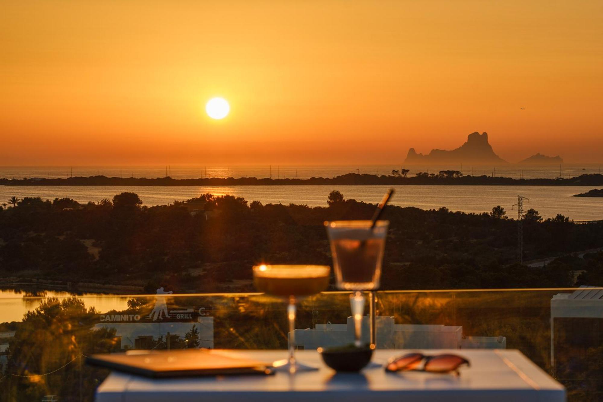 Five Flowers Hotel Formentera, Member Of Melia Collection 埃斯普霍斯 外观 照片
